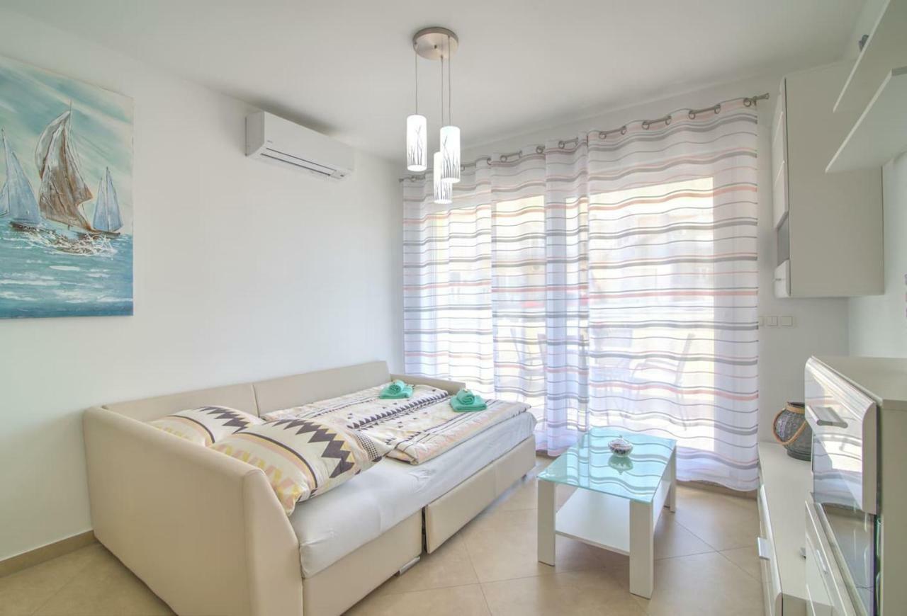 Apartment Waves-Villa Sunce Senj  Eksteriør bilde