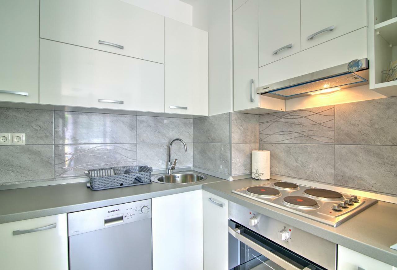 Apartment Waves-Villa Sunce Senj  Eksteriør bilde
