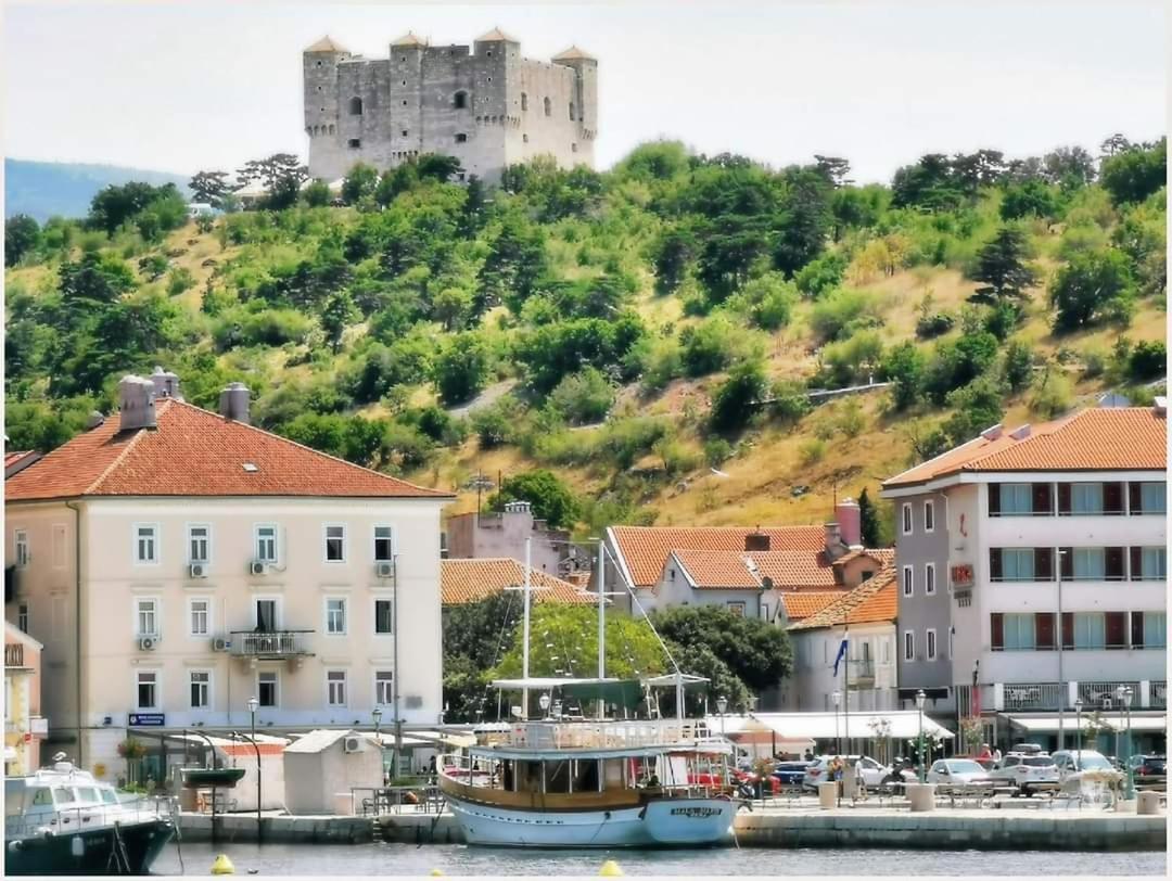Apartment Waves-Villa Sunce Senj  Eksteriør bilde